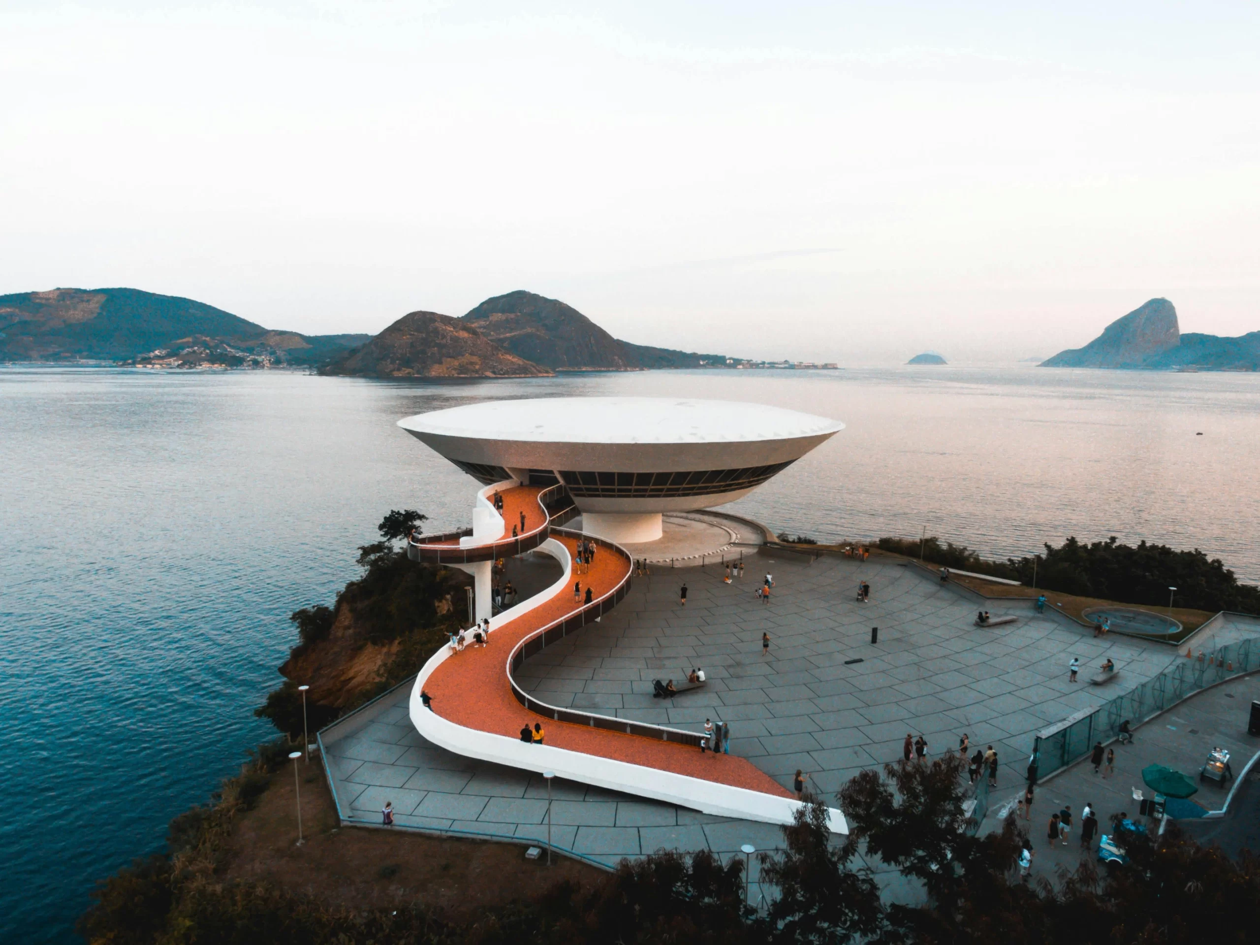 Setting Up Your Business in Brazil: GEOS Guide for Global Expansion
