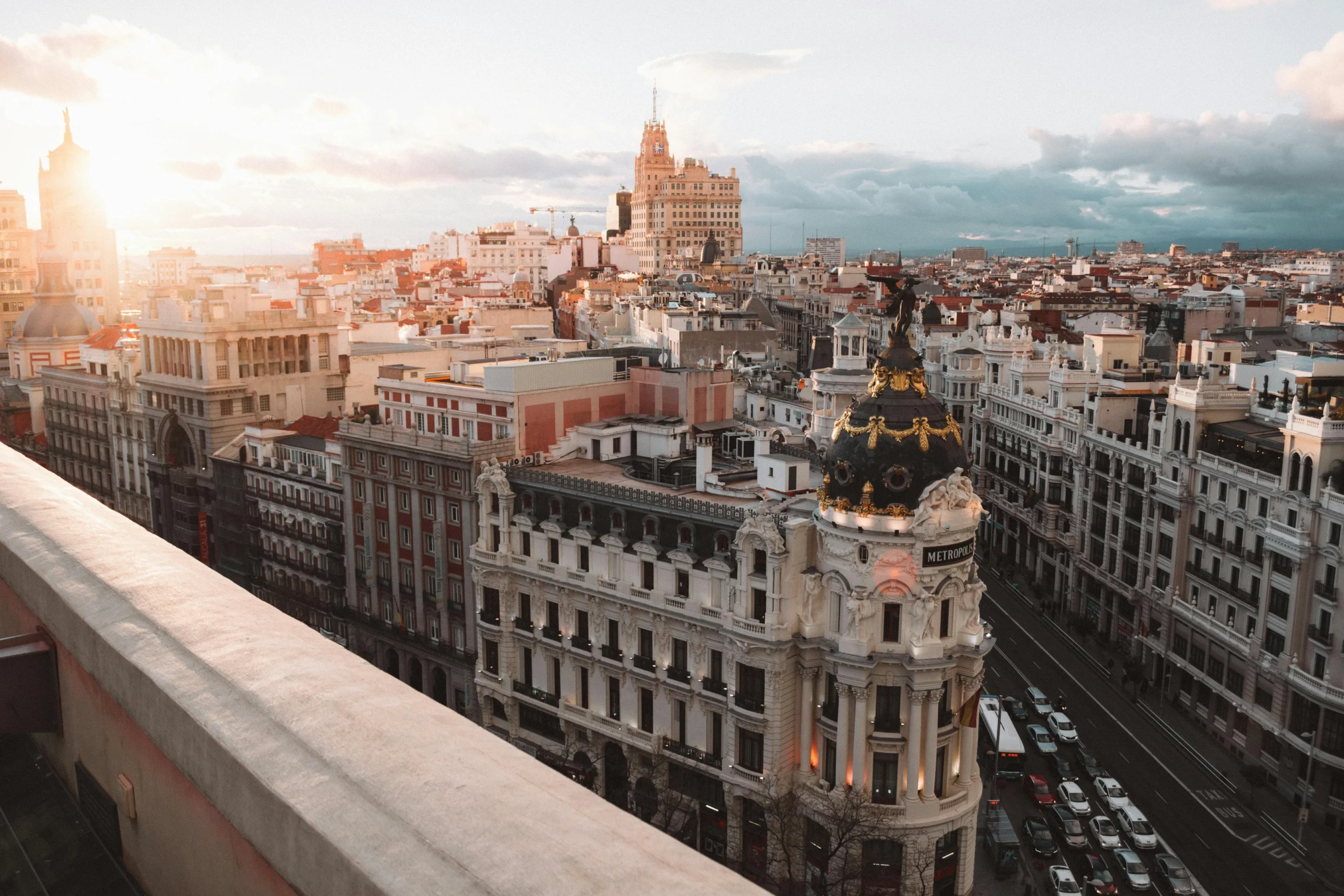 Setting Up Your Business in Spain: GEOS Guide for Global Expansion