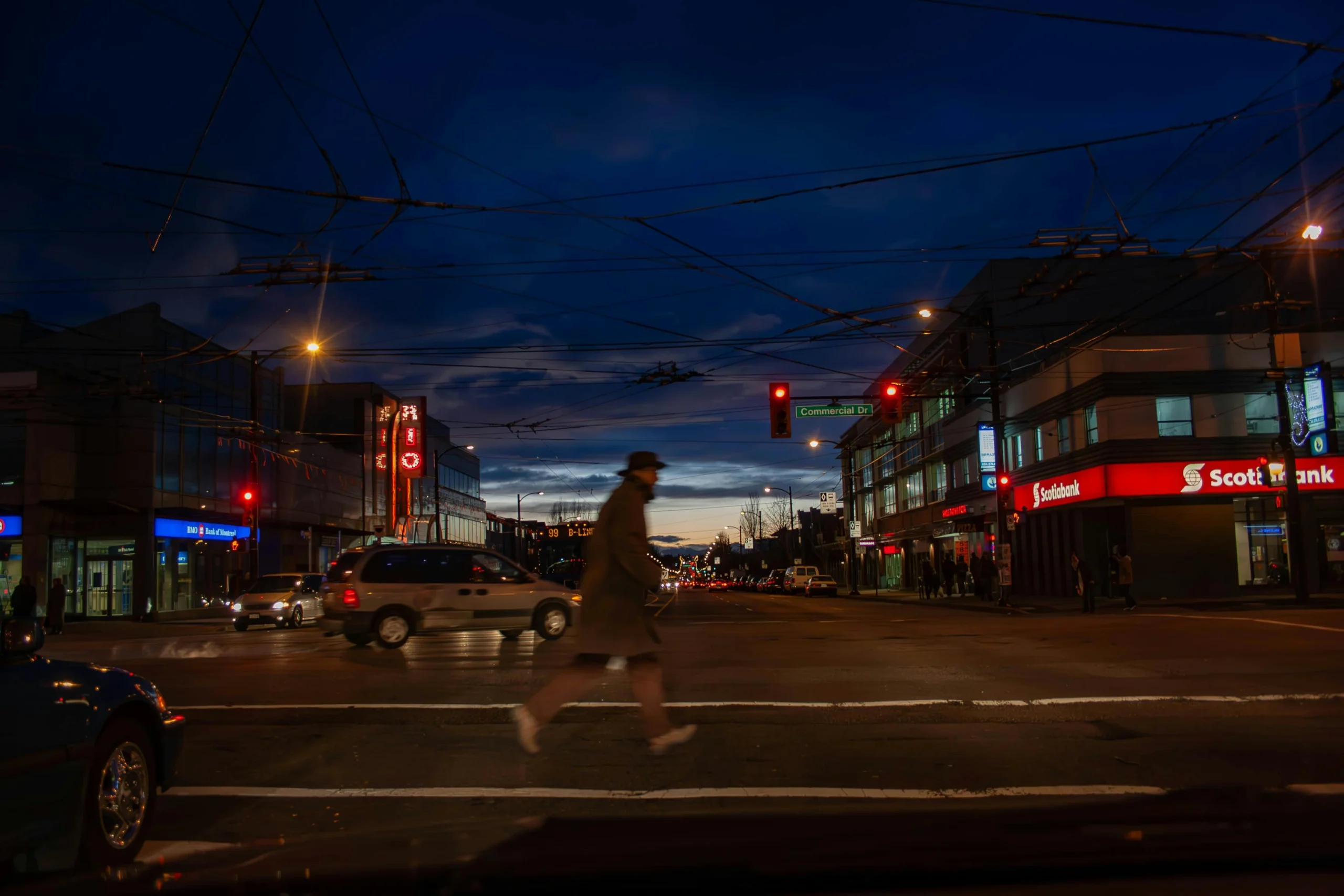 Opening a corporate bank account is one of the first real steps in doing business in Canada. Without it, payments stall and daily operations get messy. This guide explains the process and what is required to open a business account in Canada.