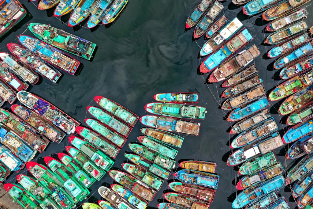 Business in Indonesia keeps getting more appealing as the market grows and new opportunities open up across the region. The Indonesian market offers significant growth potential, presenting businesses with opportunities for market expansion and increased market share.