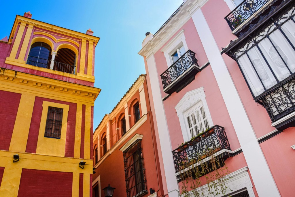 When doing business in Puerto Rico, there are a few essential steps to plan for. You’ll need to form a corporate entity, choose a business name, and prepare core governance documents. 